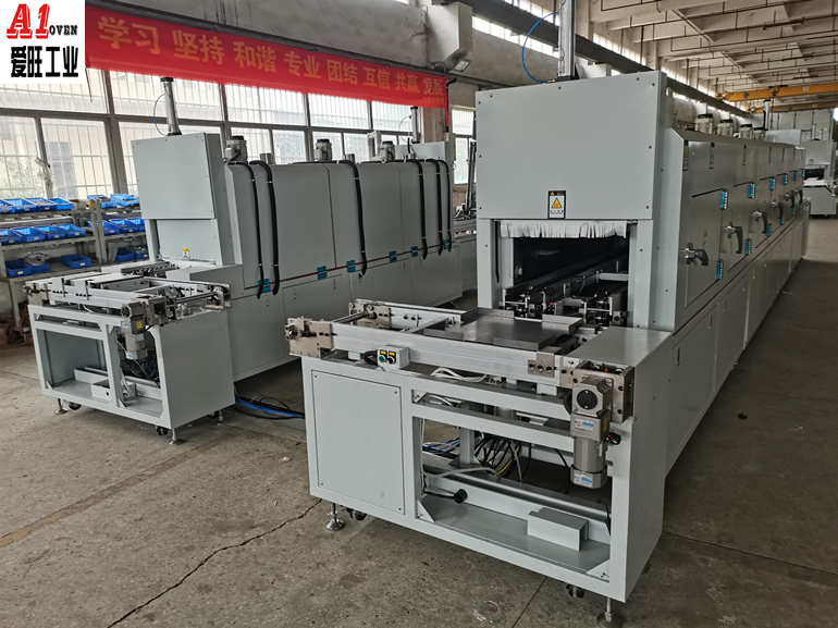 全自動(dòng)灌膠機(jī)回形線